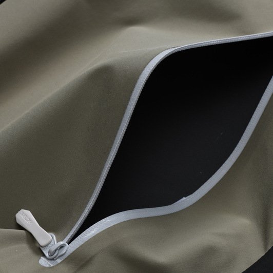 Masive Outdoor Jackets Heat Sealing Jacket Windproof Water Resistant Jacket for Hiking Fishing Travel Outdoor Hard Shell Jacket for Men Breathable Outdoor Jacket for Women - Image 10